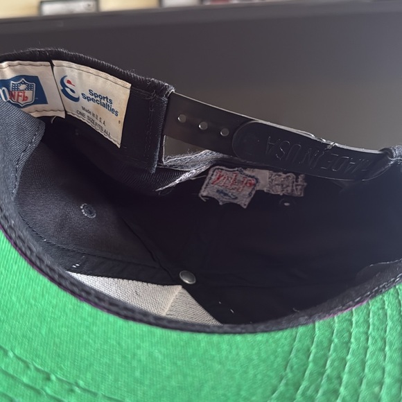 NFL 1994 Black Snapback Cap - Picture 3 of 4